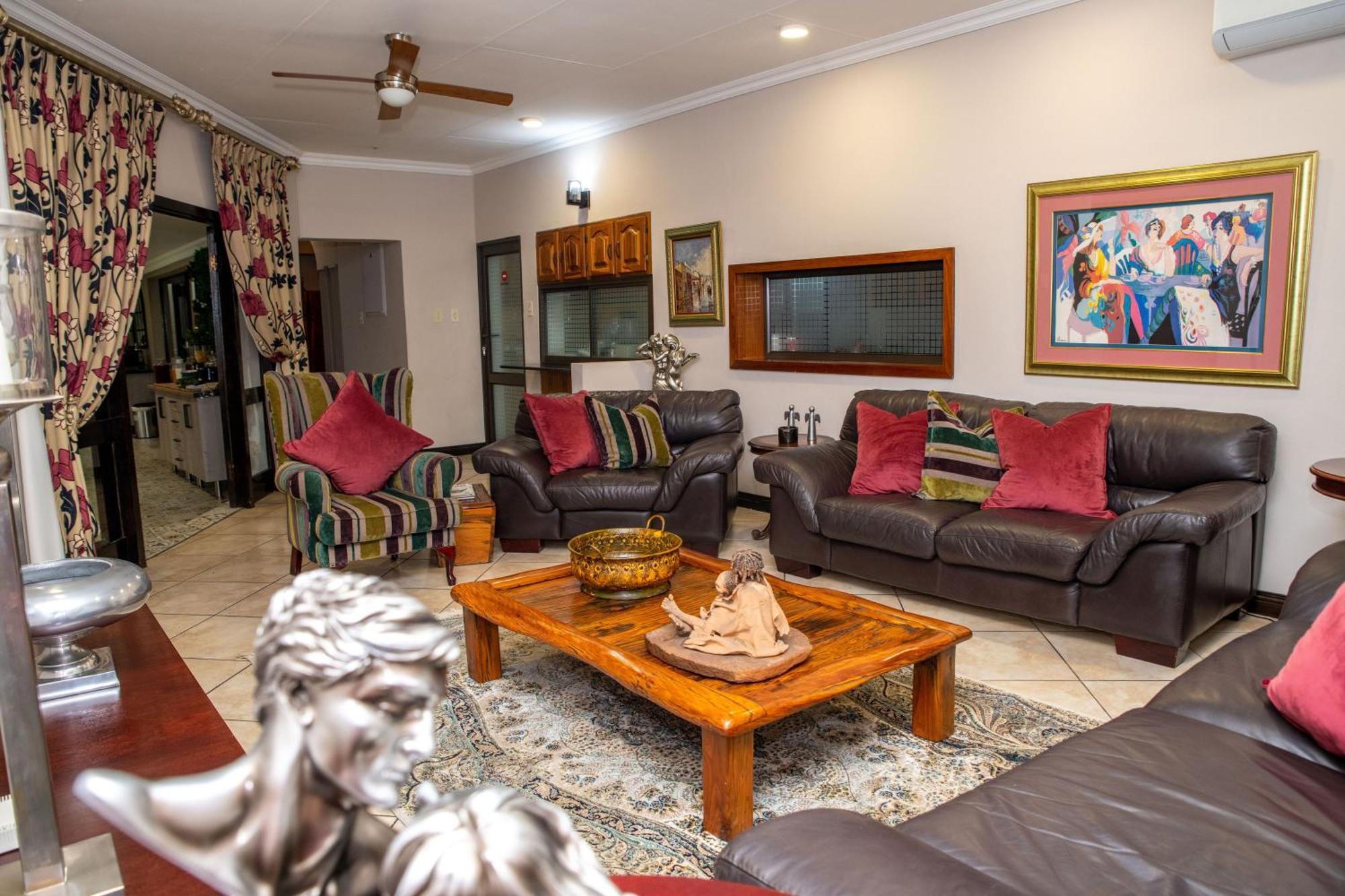 Iso'Bella Vita Guesthouse Phalaborwa Buitenkant foto