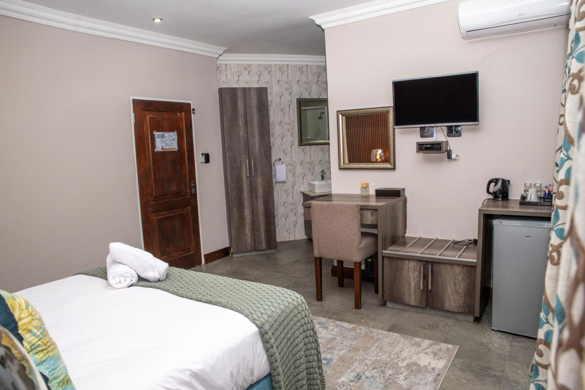 Iso'Bella Vita Guesthouse Phalaborwa Buitenkant foto